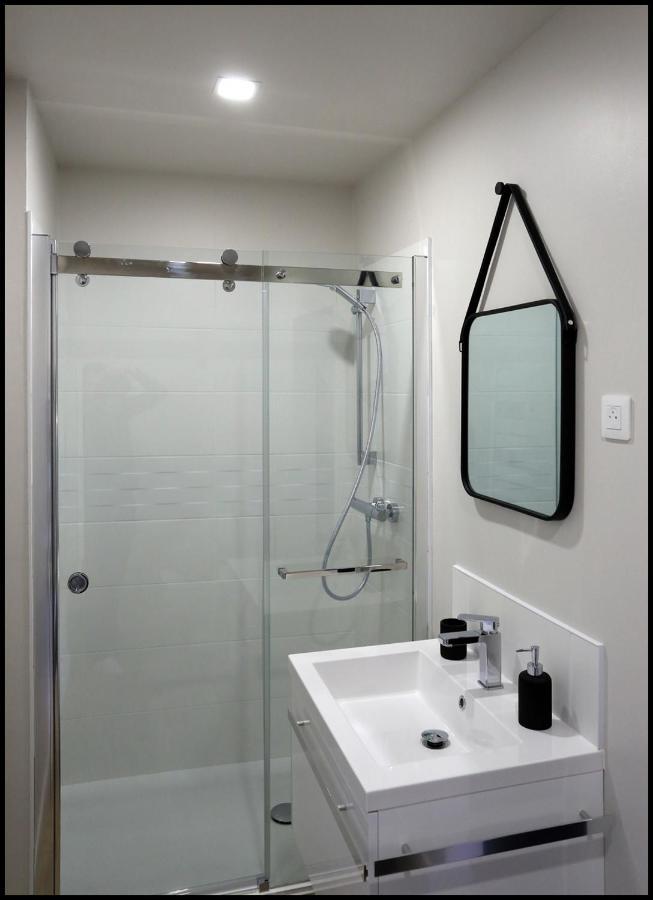 Leden Apartment Lissieu Luaran gambar