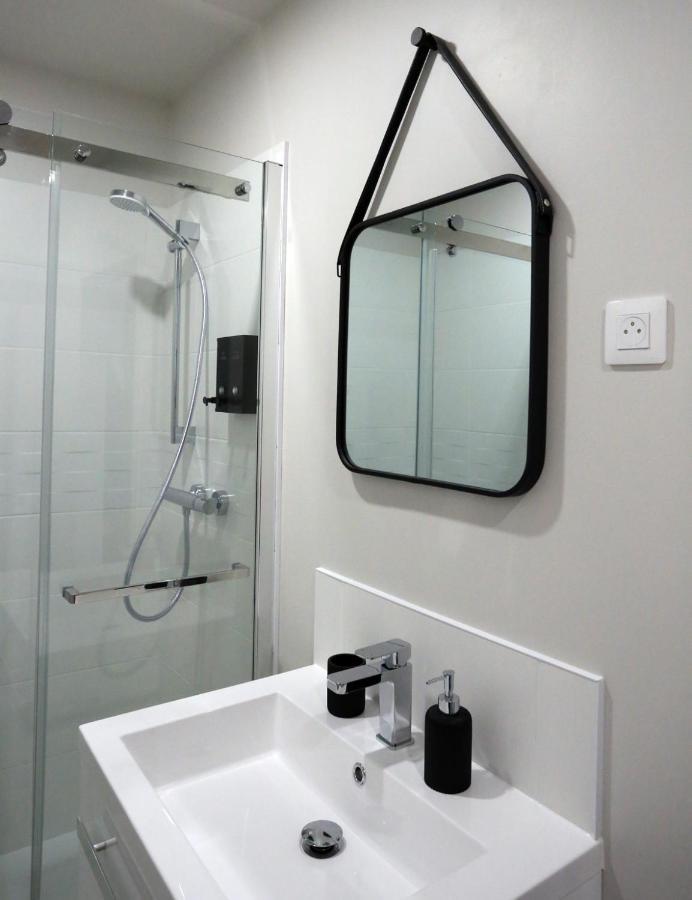 Leden Apartment Lissieu Luaran gambar